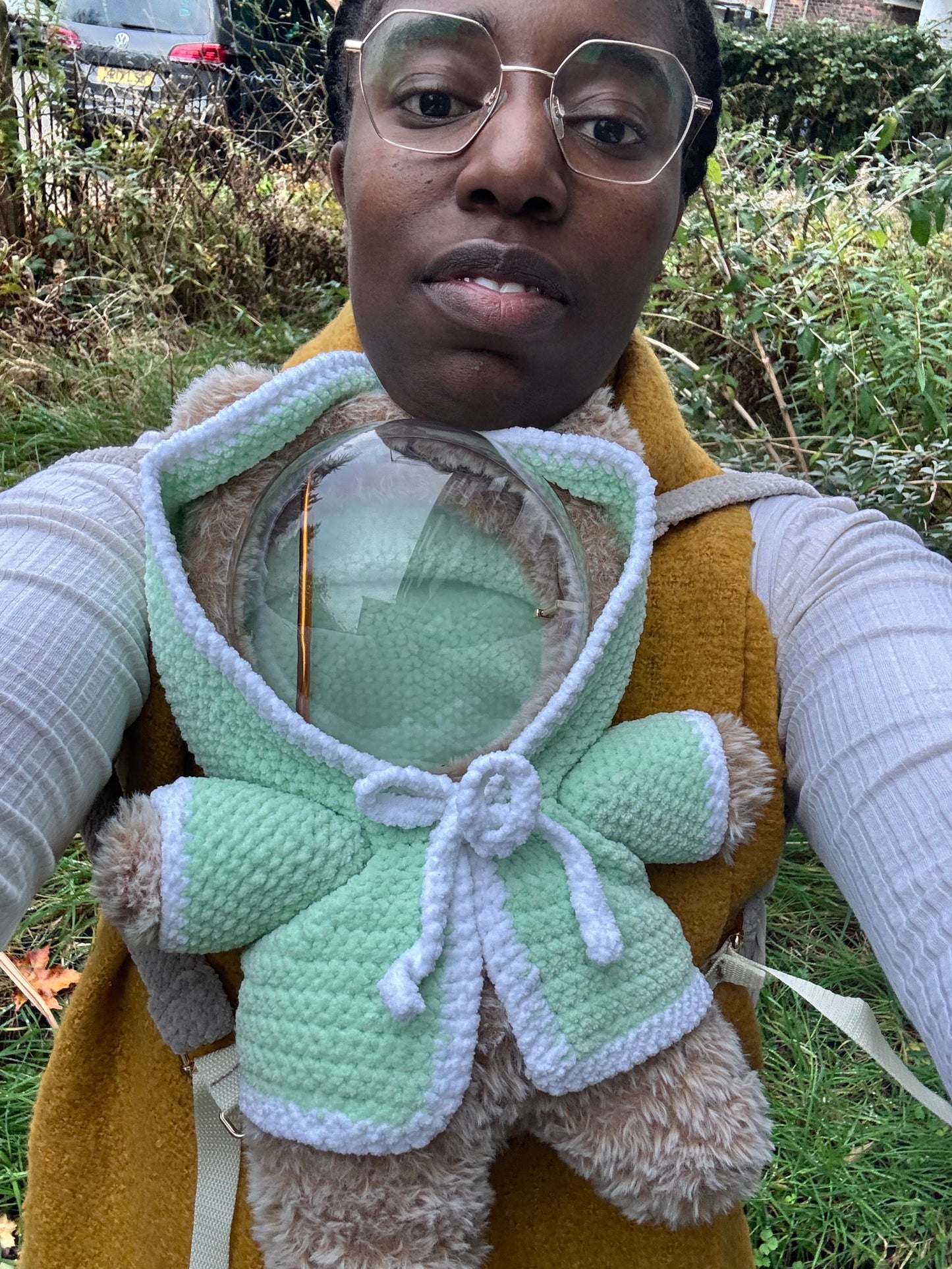 Bobble Head Bag: Bear in a Raincoat